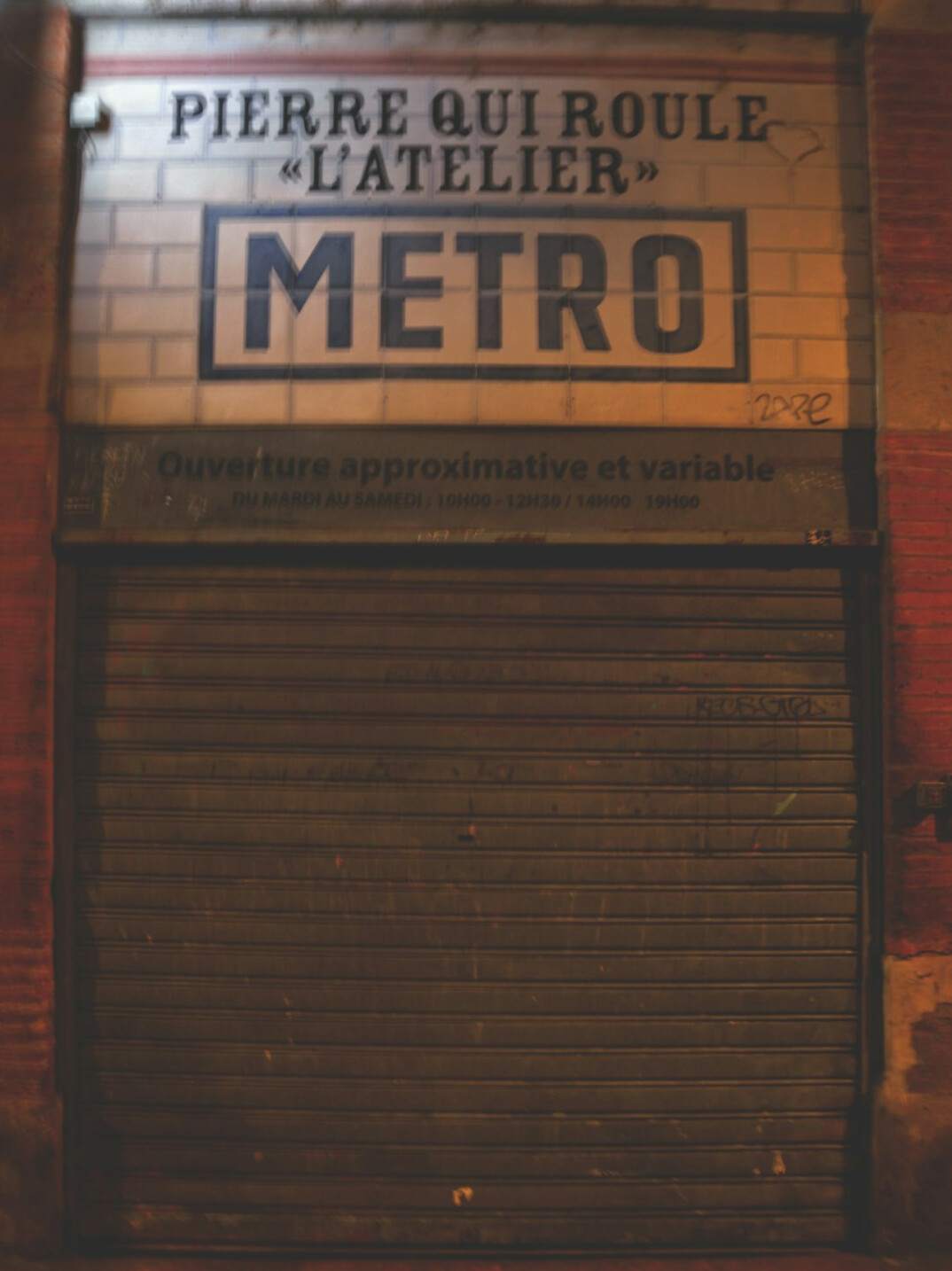 retro french advertisement
